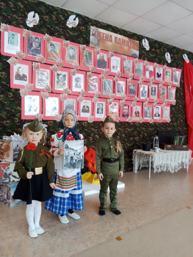 «Стихи о войне» «Стихи о войне».